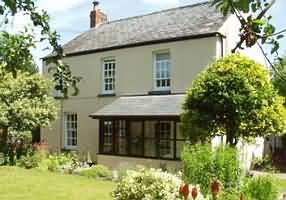 Relax at The Hawthorns, Talybont on-Usk, Brecon, Powys