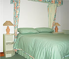 llwyn iago farmhouse bedroom